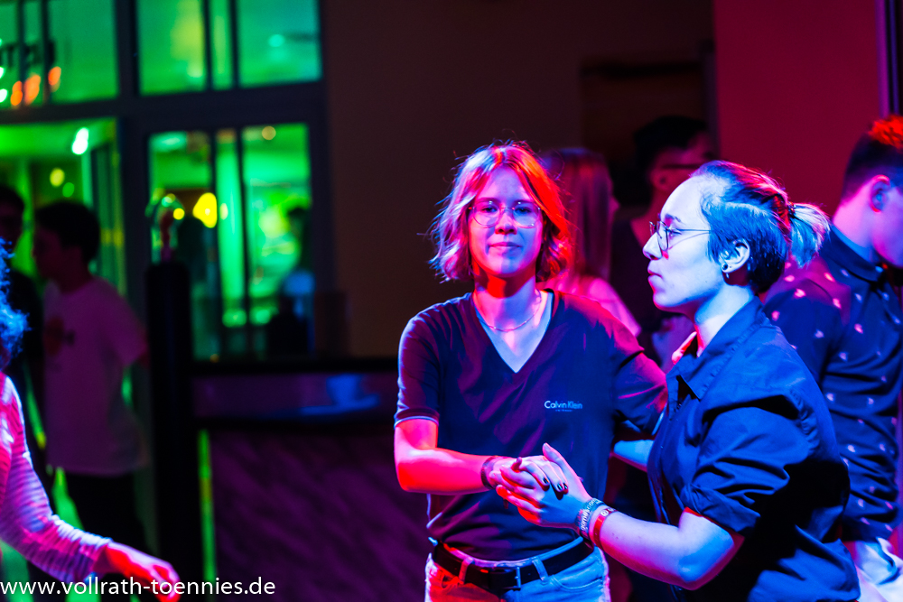 2019 11 30 Tanzparty Jugend 0556